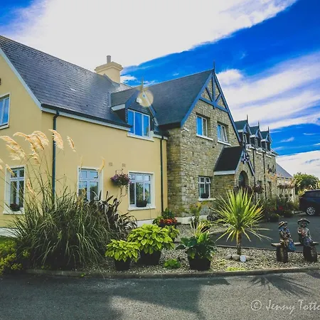 Heron's Cove 3*